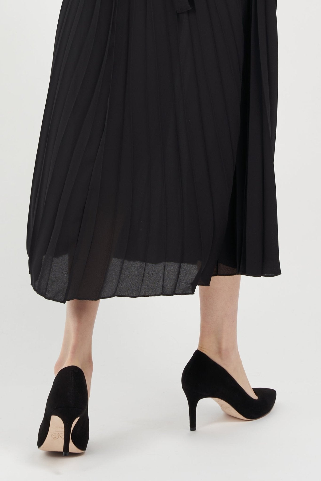 Deborah Black Kid Suede Comfortable Heel_1709