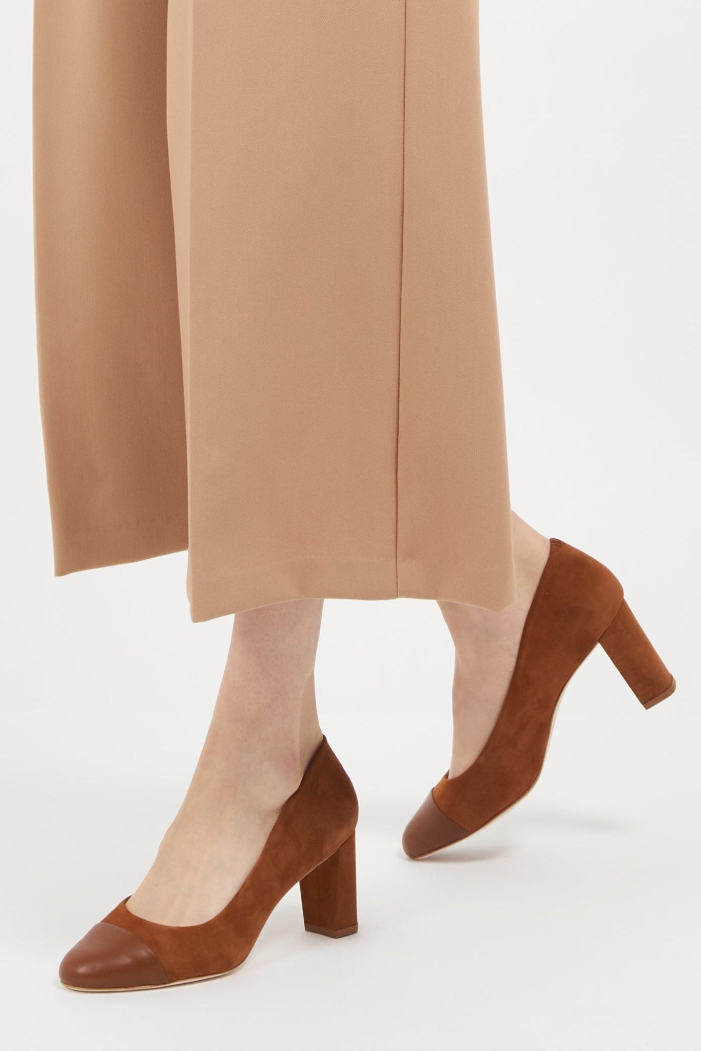 Sandra Autumn Kid Suede/ Autumn Soft Lux Leather Cap Toe Comfortable Heel_3328